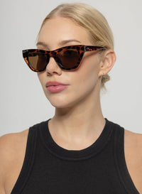 Kinni Tort-Brown Sunglassess