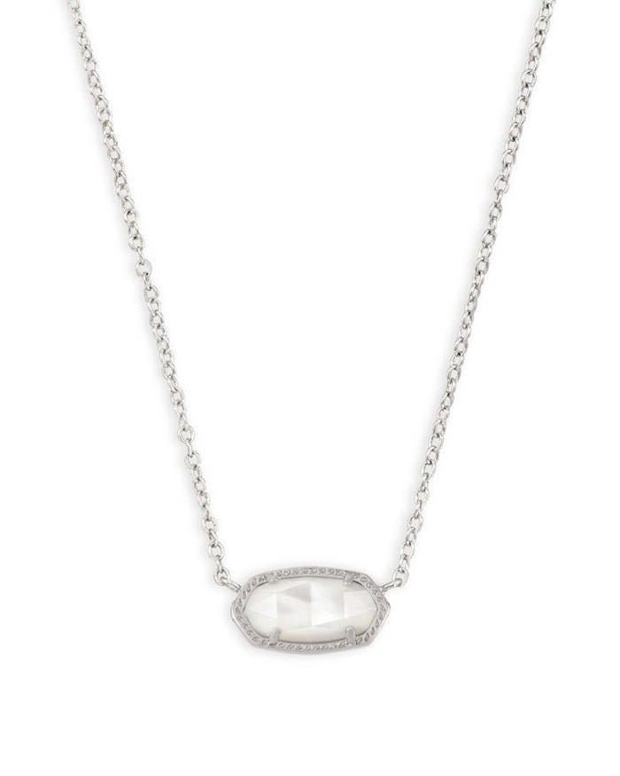 Elisa Pendant Necklacs in Mother of Pearl