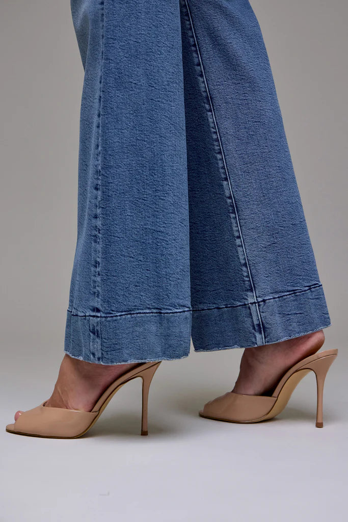 High Rise Happi Comfort Flare