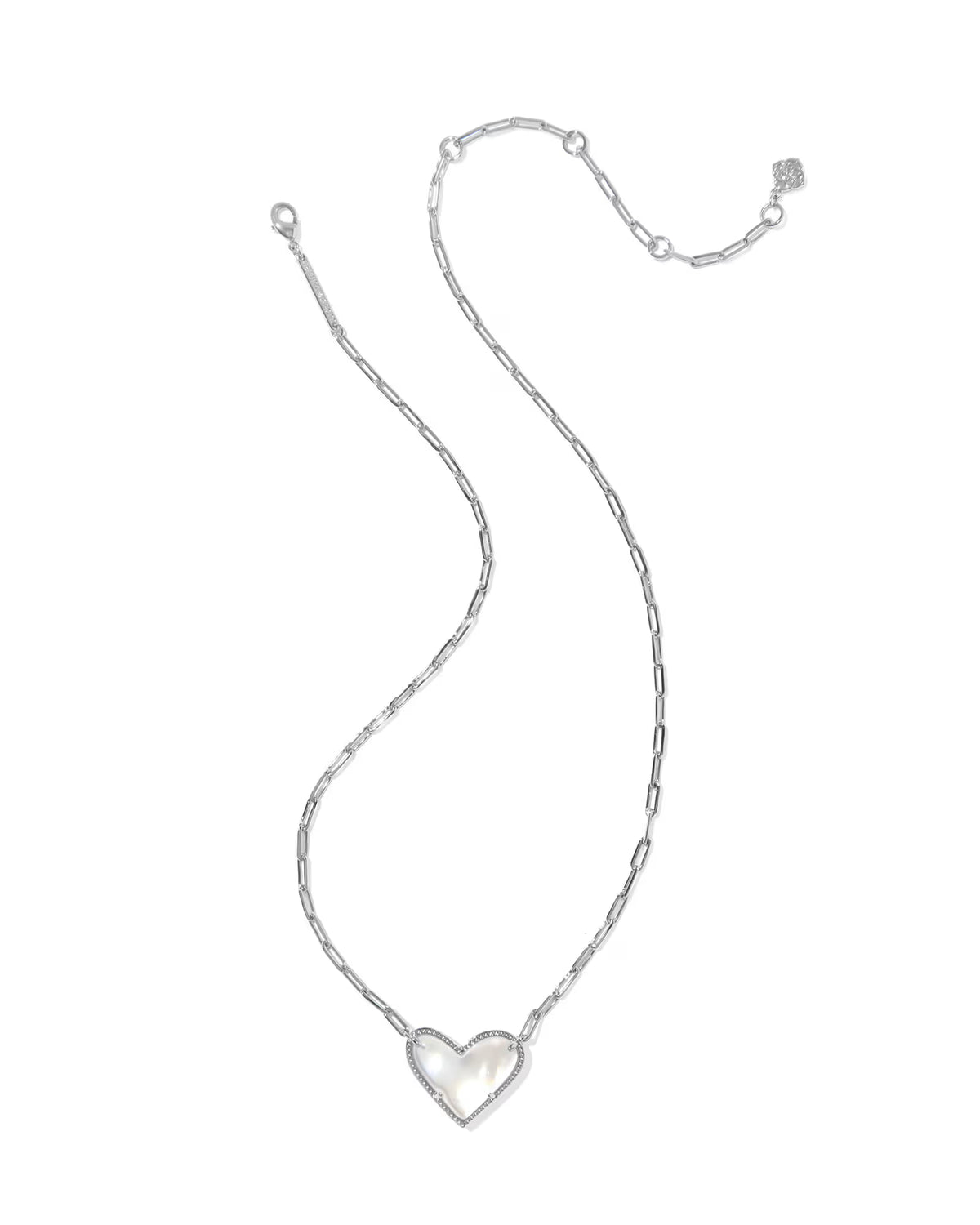 Ari Heart Statement Short Pendant Necklace