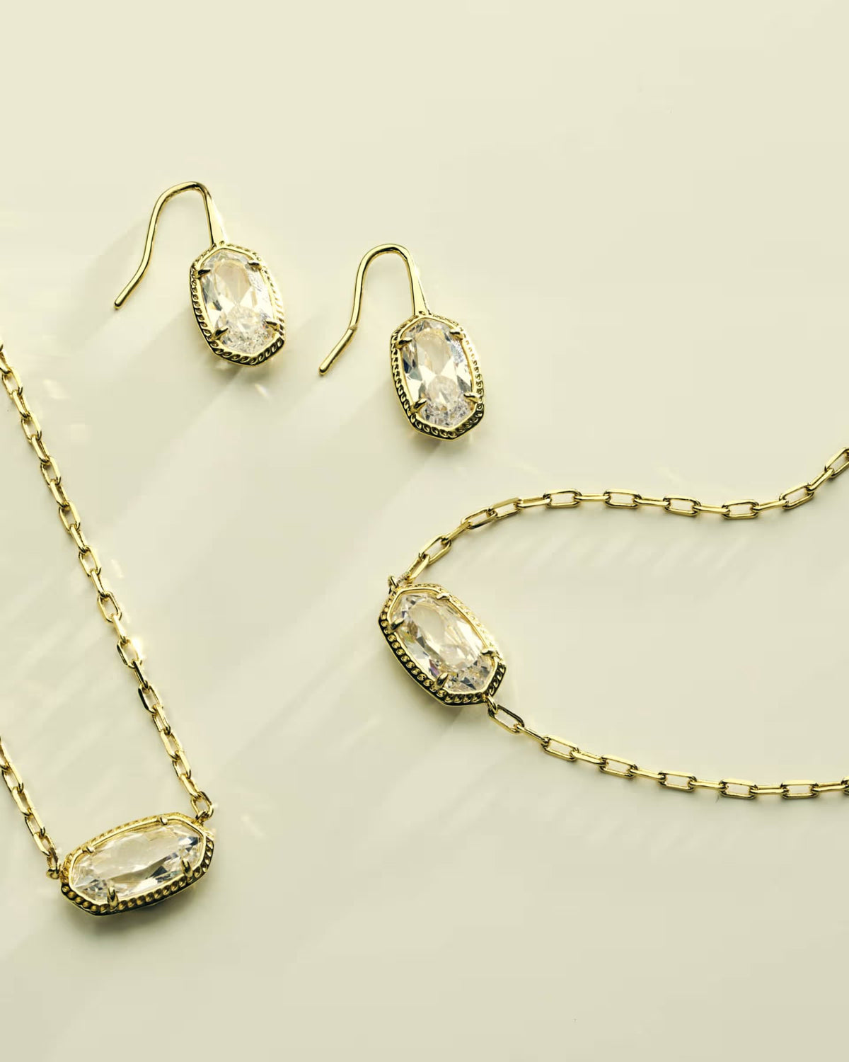 Elaine Luxe Chain Bracelet White