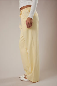 Low Rise Pleated Pants