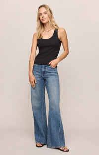 Rowe Scoop Tank