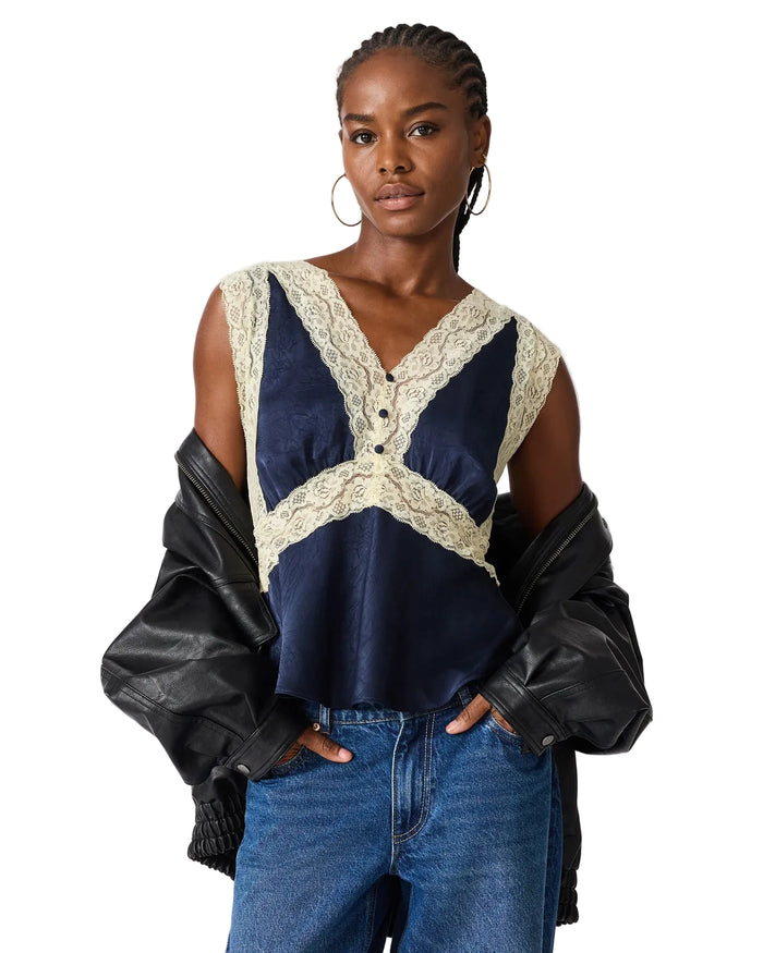 Elinor Top