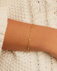 Amour Bracelet in Gold