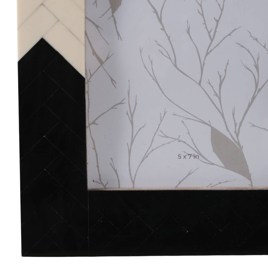 Ivory/Black Resin Herringbone 2-Tone Frame
