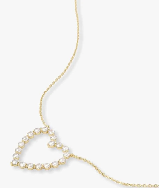 She's an Icon Heart Necklace Gold
