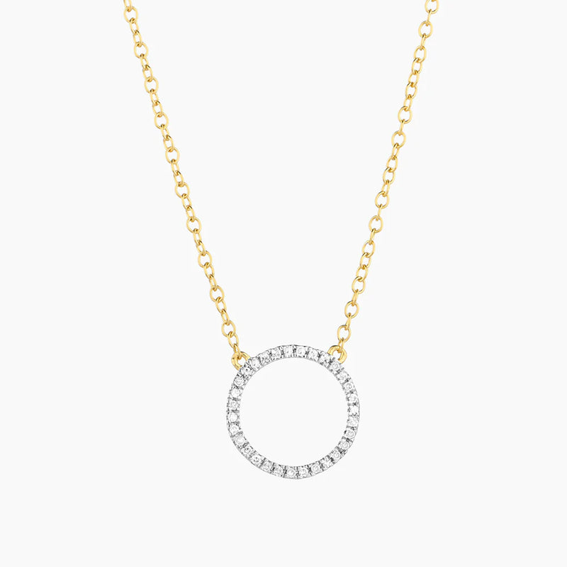 Standing O Gold Pendant Necklace