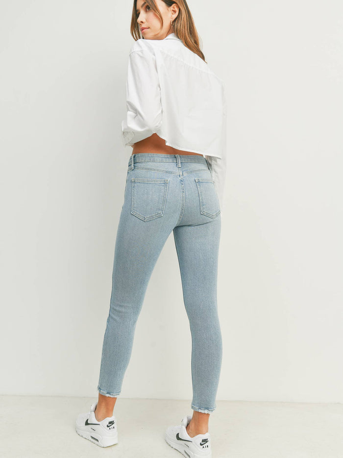 The High Rise Essential Skinny